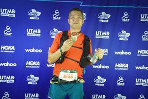 BIB: 5138
                            <button type="button" onclick="openModal(21978104)" class="btn btn-primary btn-sm float-right btn-popup" data-toggle="modal" data-target=".modal-high-quality">
                        <i class="fas fa-shopping-cart"></i> Add to Cart
                    </button>
                                            <button type="button" onclick="isThisMe(21978104, true)" class="btn btn-success btn-sm float-right btn-popup btn-isme hidden" data-toggle="tooltip" data-placement="bottom" title="นี่คือรูปของคุณใช่ไหม คลิกที่นี่เพื่อเอาเข้าอัลบั้ม">
                        <i class="fas fa-plus"></i> Add to album
                    </button>
                    <button type="button" onclick="isThisMe(21978104, false)" class="btn btn-warning btn-sm float-right btn-popup btn-isnotme hidden">
                        <i class="fas fa-ban"></i> Remove from album
                    </button>